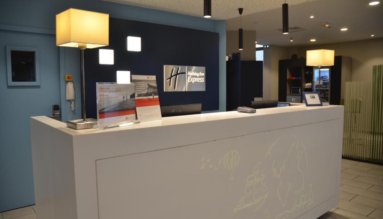 Holiday Inn Express Amiens, An Ihg Hotel Екстериор снимка