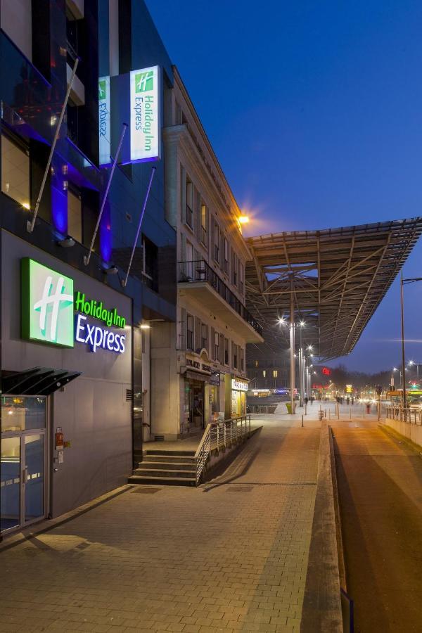 Holiday Inn Express Amiens, An Ihg Hotel Екстериор снимка