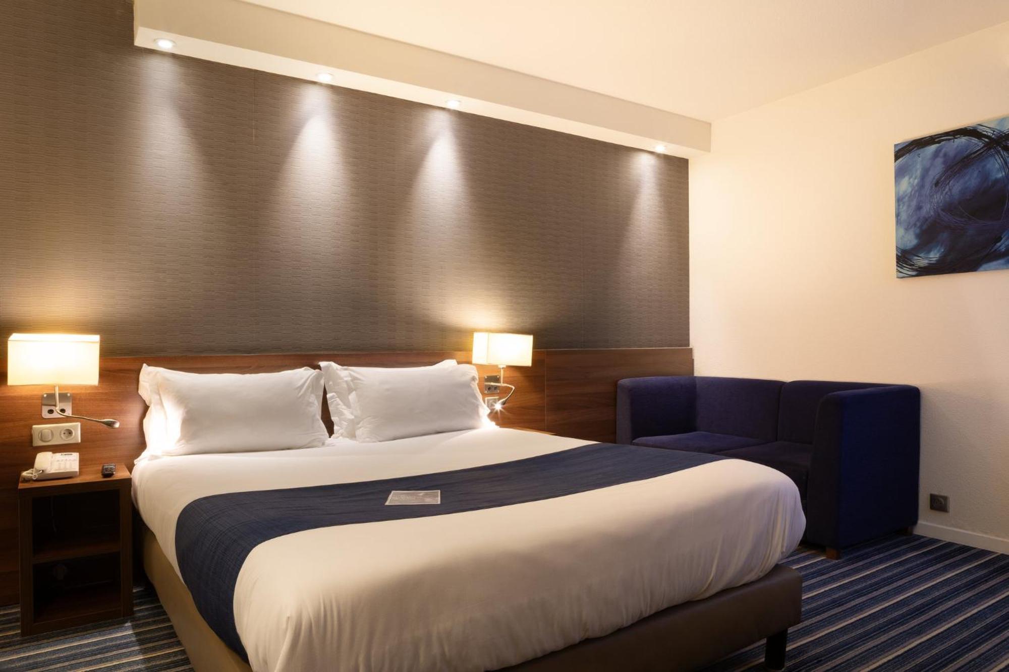 Holiday Inn Express Amiens, An Ihg Hotel Екстериор снимка